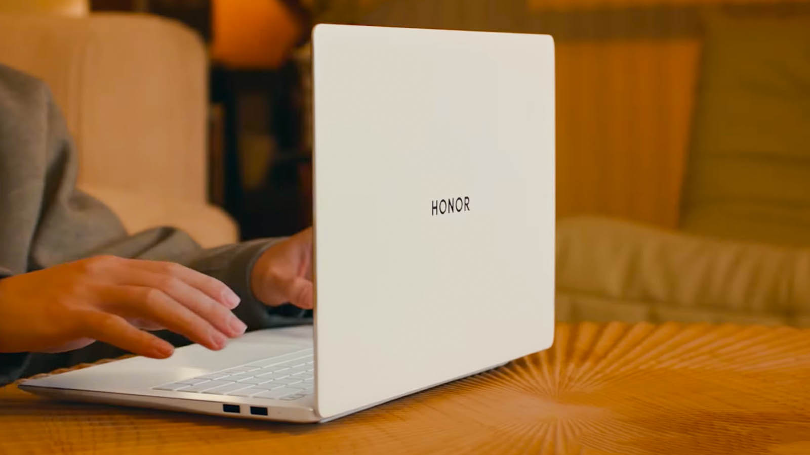 Honor MagicBook Pro 14